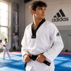 Adidas Contest WT taekwondo dobok med treningom